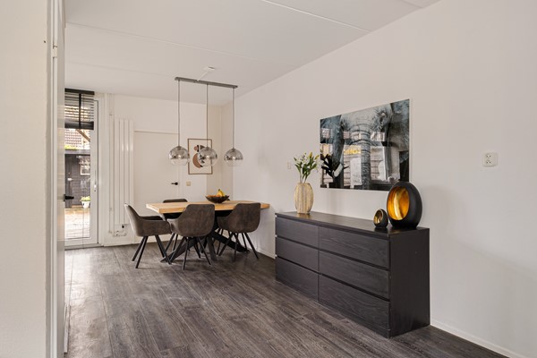 Foto - Te koop: De Stringen 30, 9074 BD Hallum